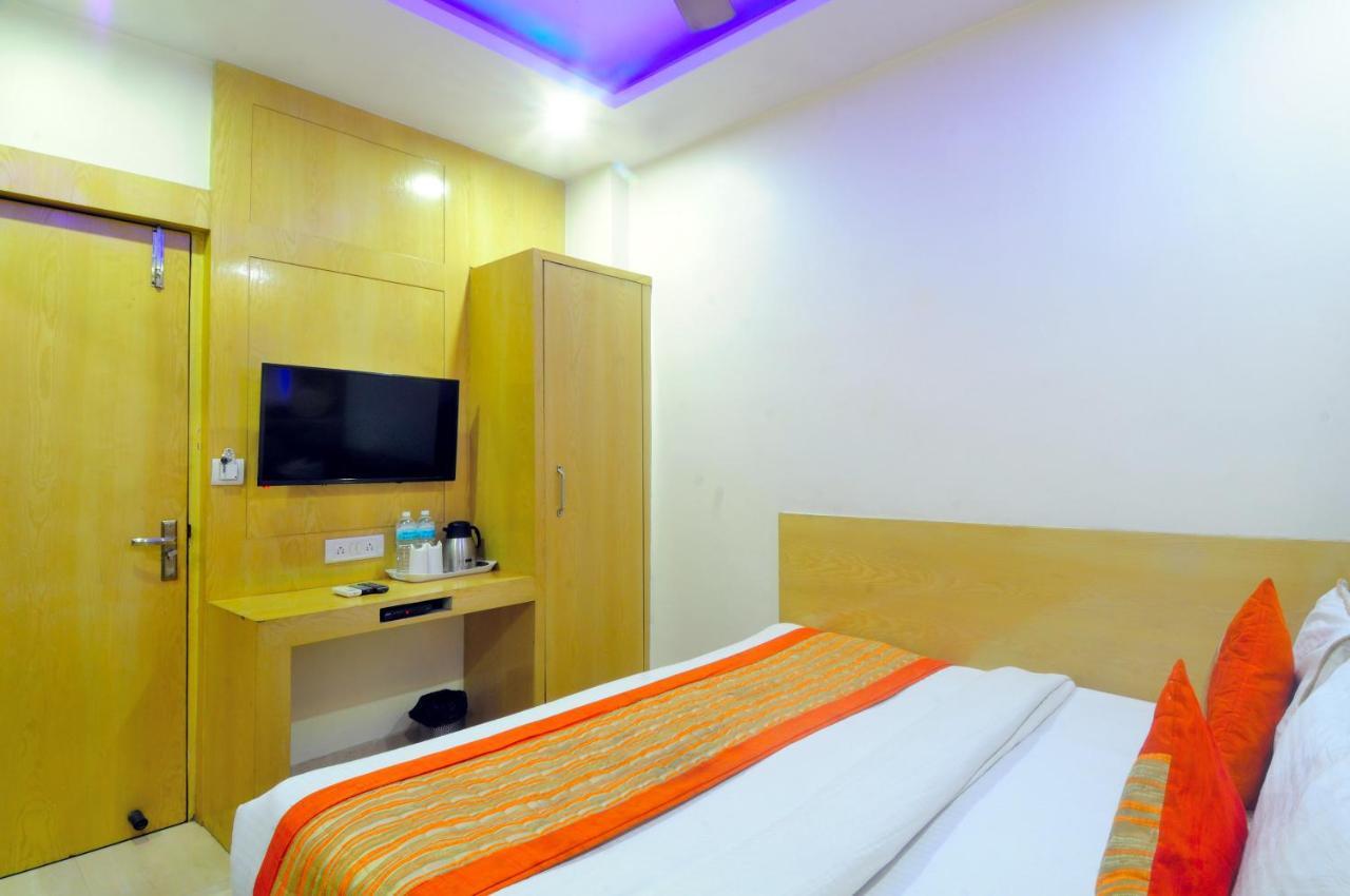 Hotel Prince Palace Deluxe - Paharganj - New Delhi Exterior photo
